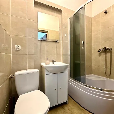Kosciuszki V & Parking Apartmán